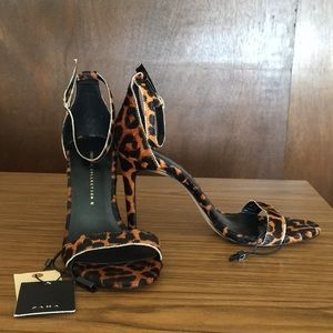 NWT Zara Leopard Heel
